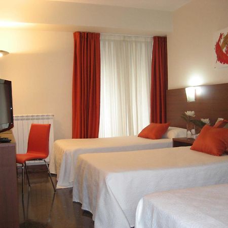 Hotel Txartel Lasarte Oria Εξωτερικό φωτογραφία
